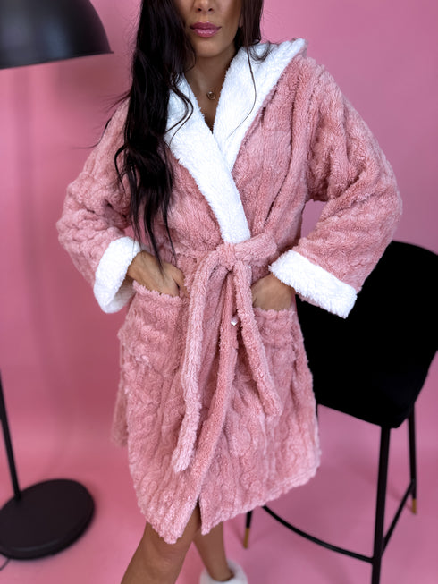 Fluffy Robe with Cable Knit Pattern - PINK